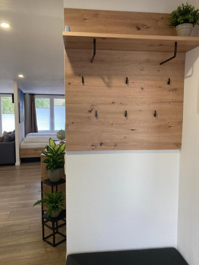 Moderne Ferienwohnung Mit Balkon Herxheim Exterior foto